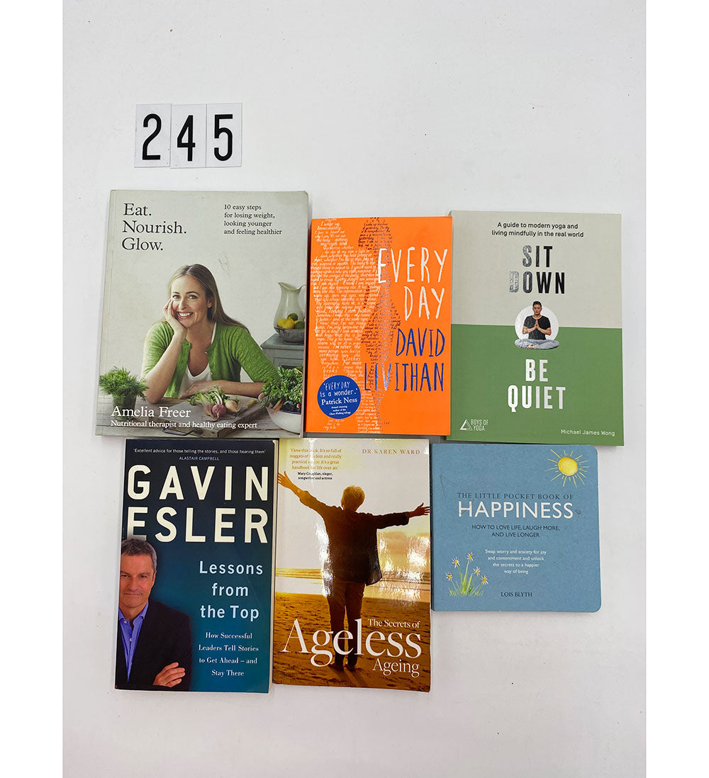 Book Bundle No.0245