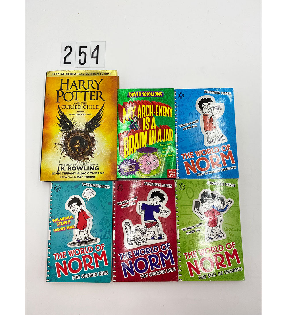 Book Bundle No.0254